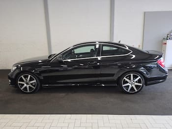 Used Mercedes-Benz C Class 2014 for sale - 79808049: Photo