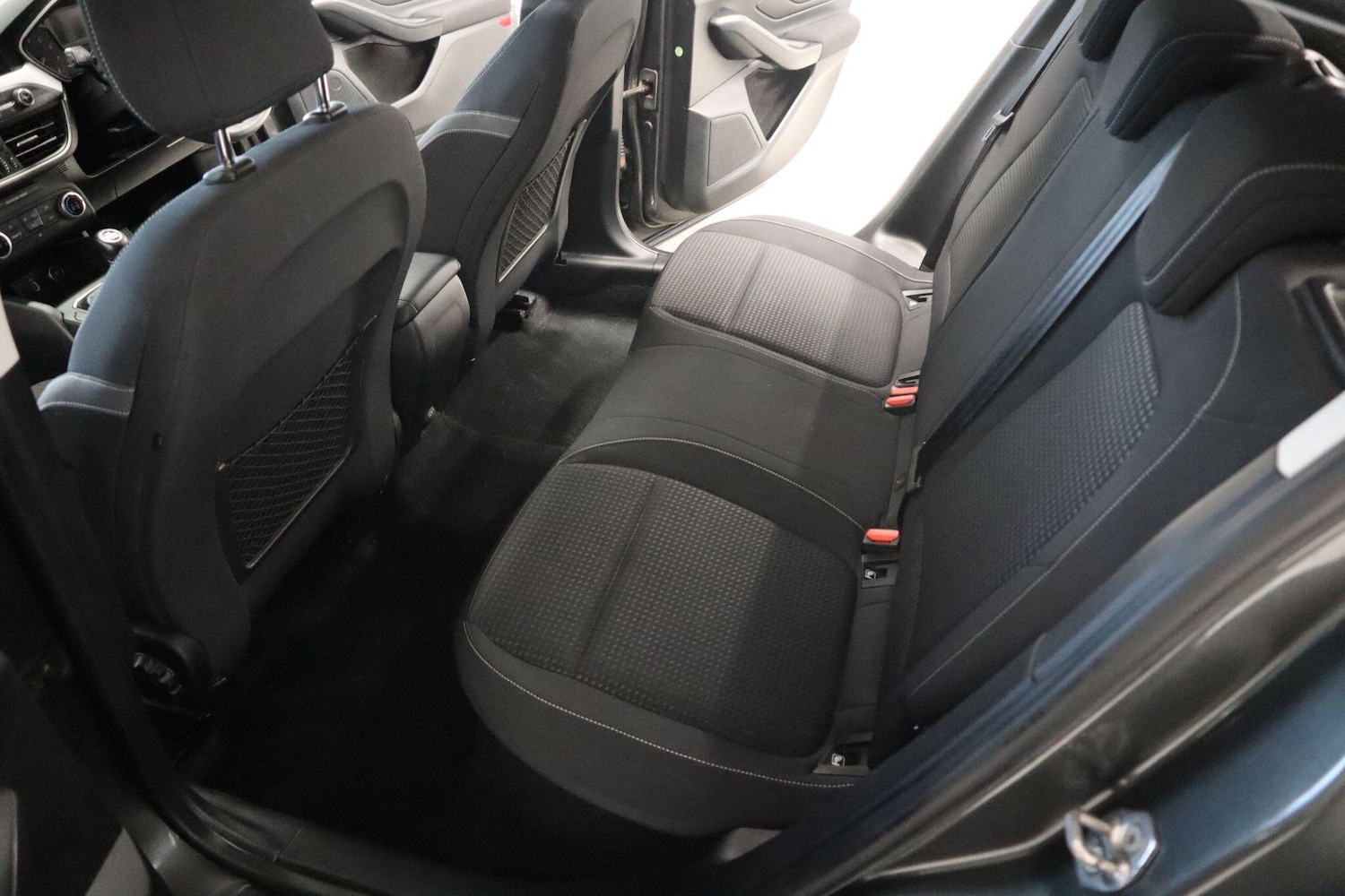 Used Ford Focus for sale - 76727650: Photo 17