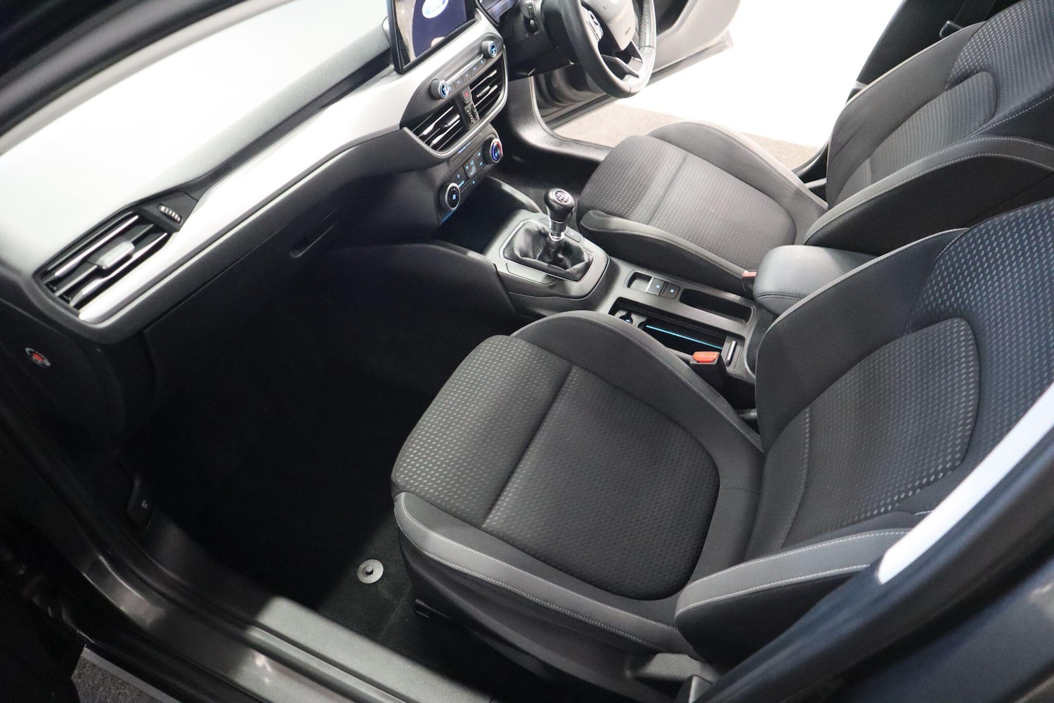 Used Ford Focus for sale - 76727650: Photo 18