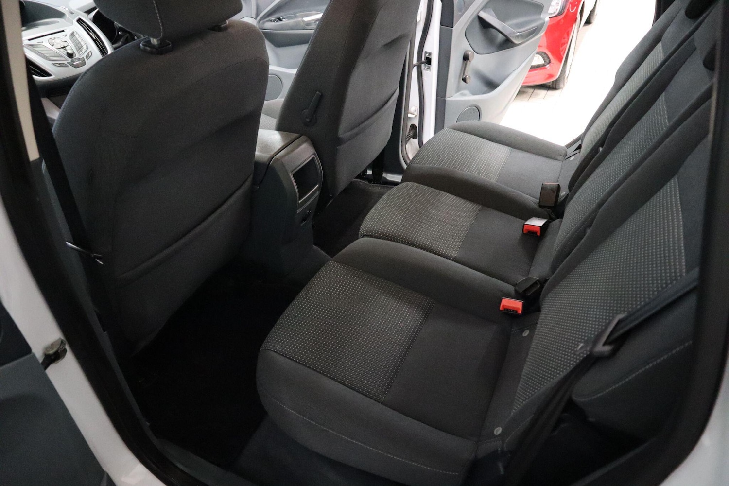 Used Ford C-Max 2015 for sale - 77230233: Photo 17