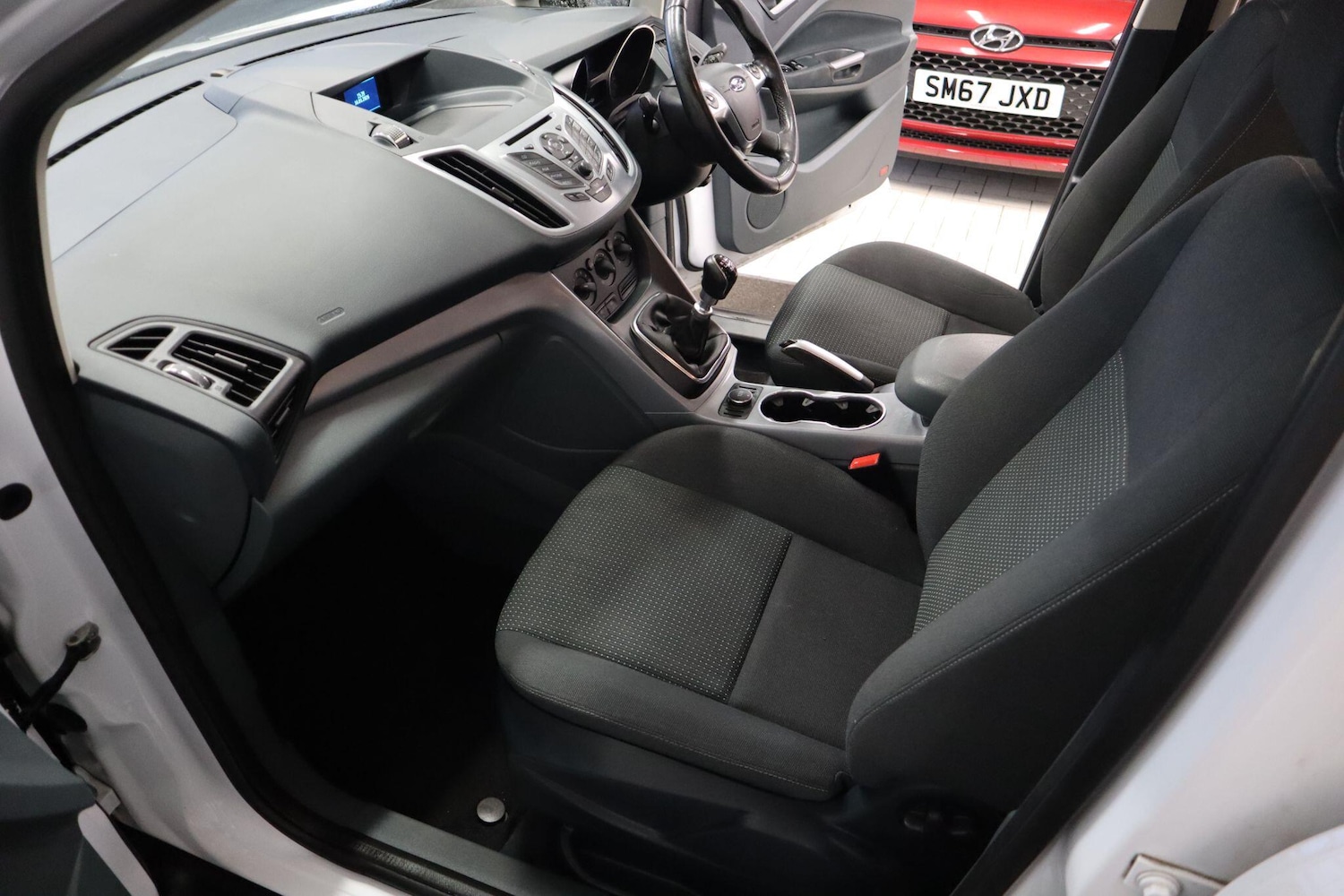 Used Ford C-Max 2015 for sale - 77230233: Photo 18