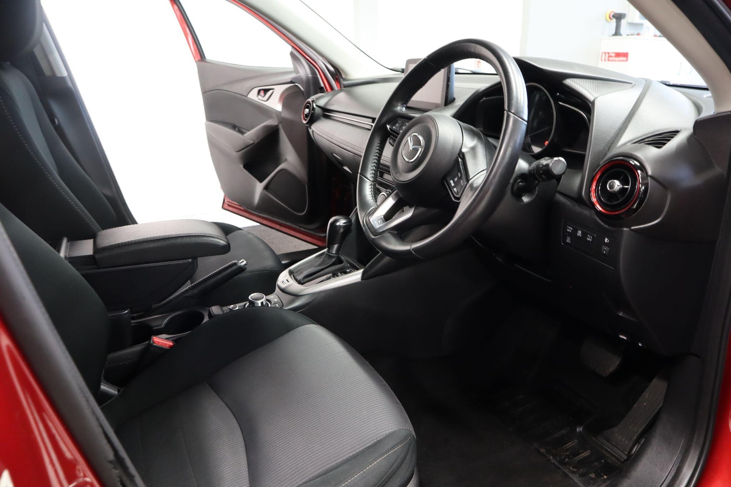 Used Mazda CX-3 2018 for sale - 77344681: Photo 11