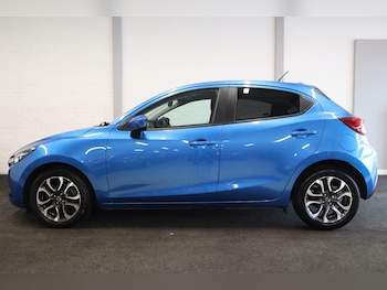 Used Mazda Mazda2 2015 for sale - 75634477: Photo