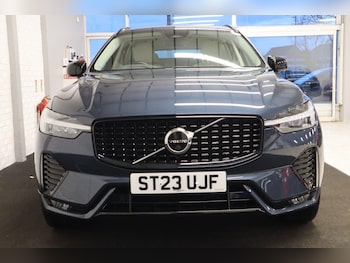 Used Volvo XC60 2023 for sale - 77549582: Photo