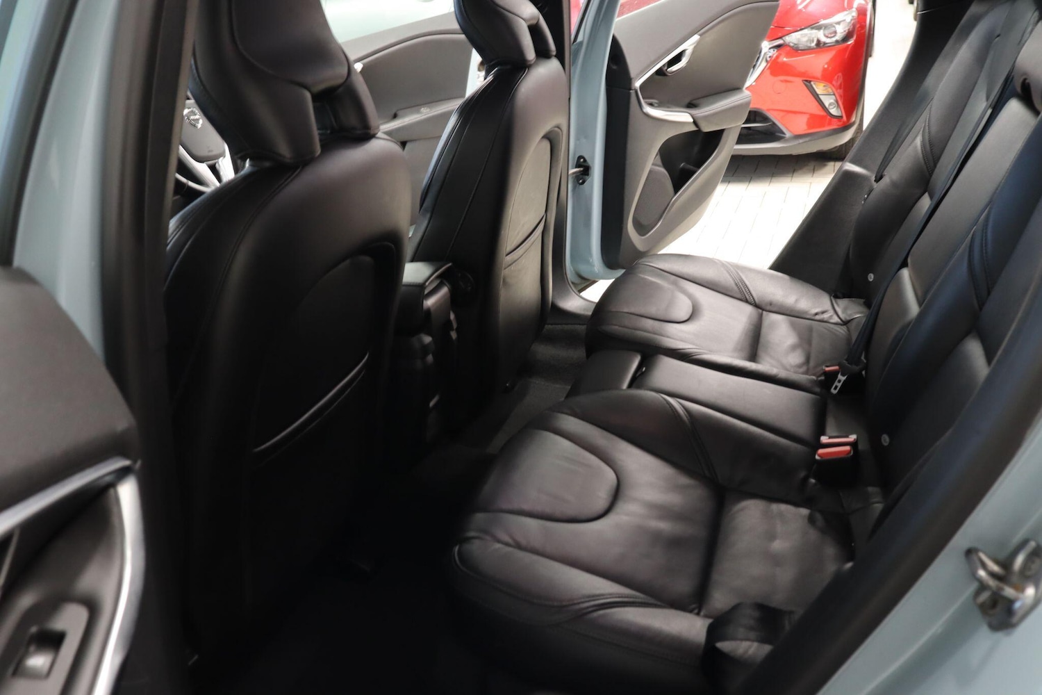 Used Volvo V40 2016 for sale - 77386293: Photo 16