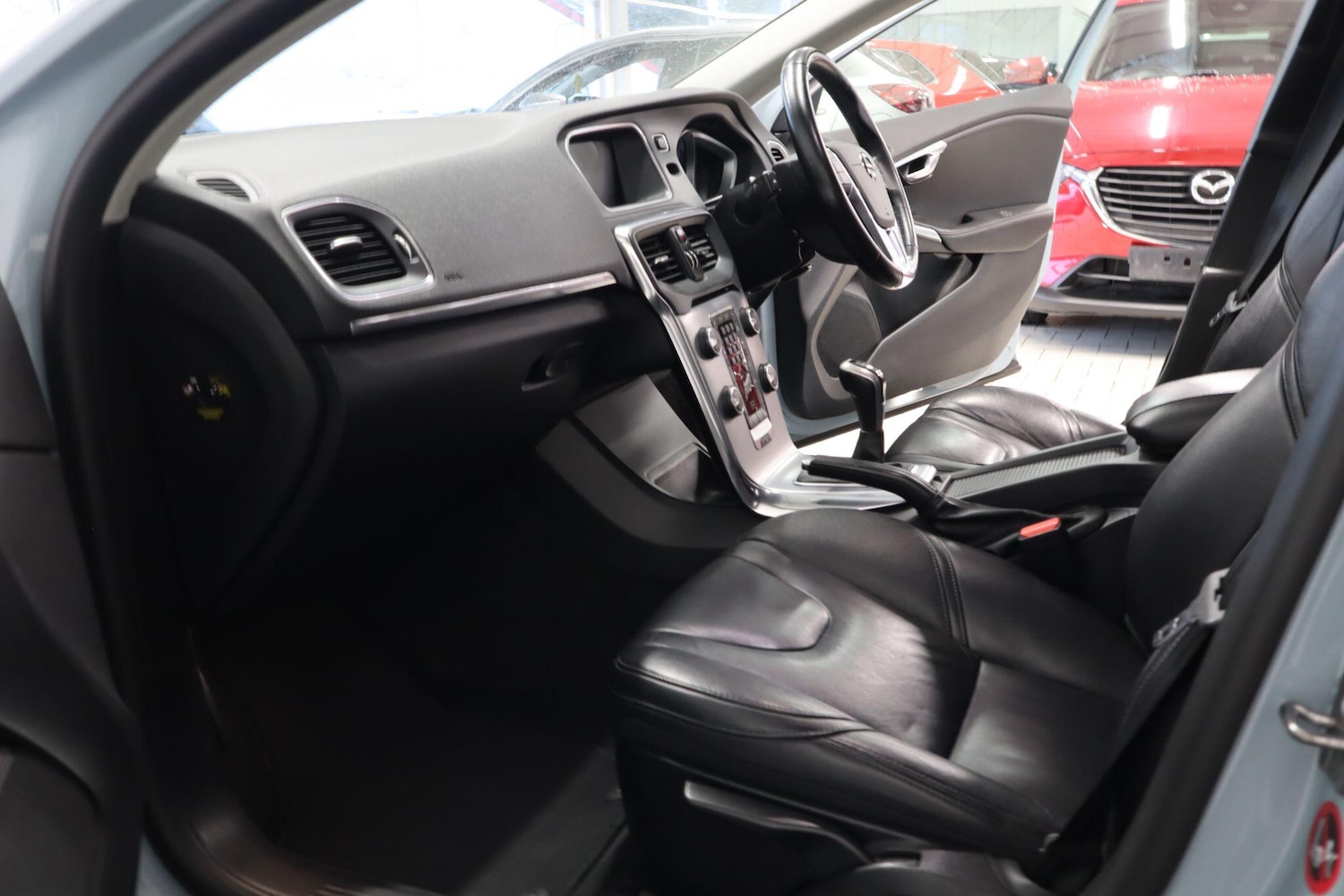 Used Volvo V40 2016 for sale - 77386293: Photo 17