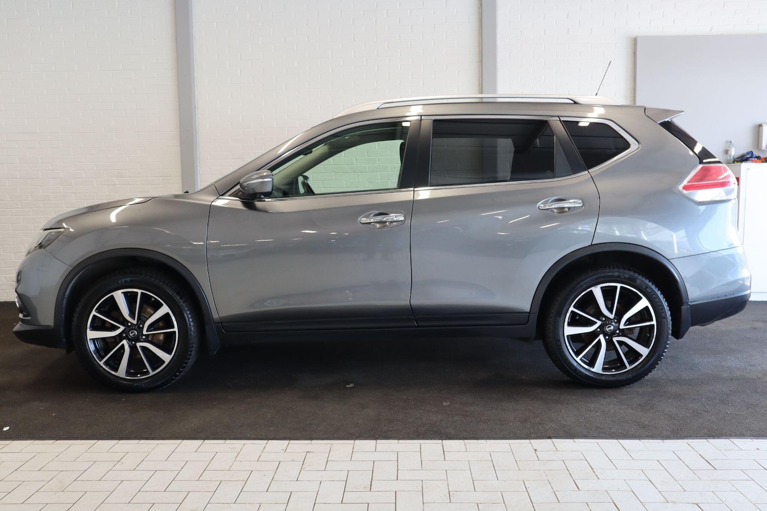 Used Nissan X-Trail for sale - 78116141: Photo 3