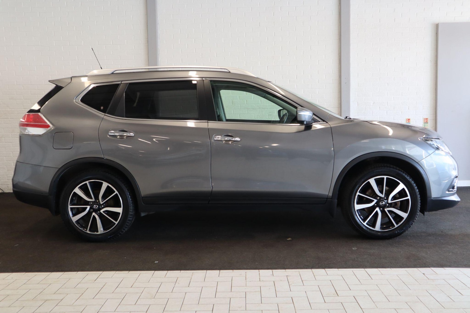 Used Nissan X-Trail for sale - 78116141: Photo 8