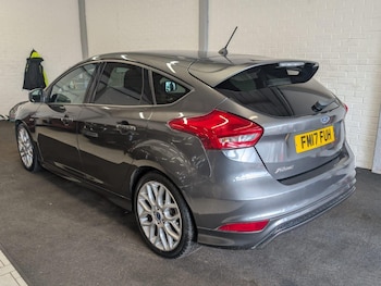 Used Ford Focus 2017 for sale - 78891474: Photo