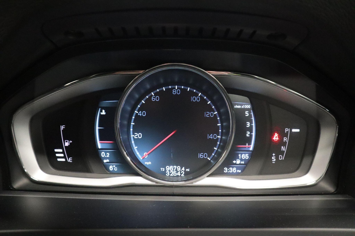 Used Volvo V60 2014 for sale - 77155663: Photo 14