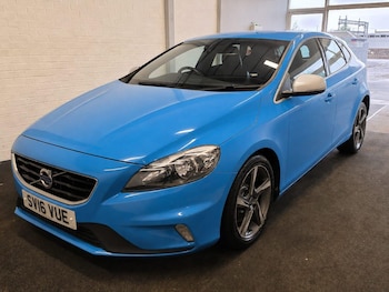 Used Volvo V40 2016 for sale - 78752847: Photo