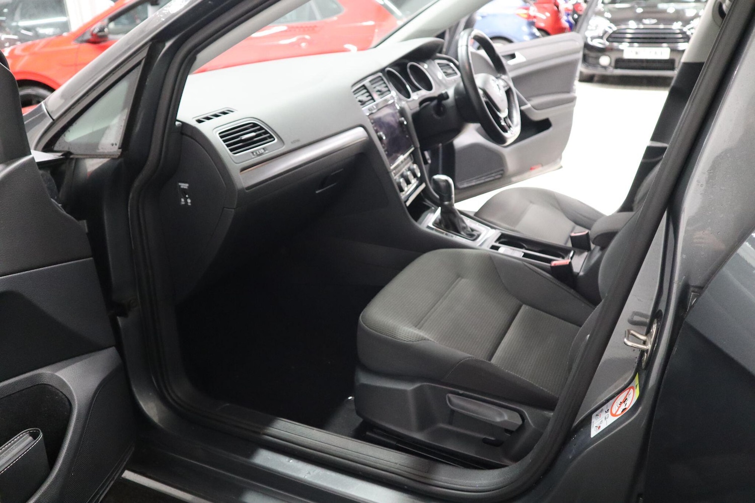 Used Volkswagen Golf for sale - 76728512: Photo 17