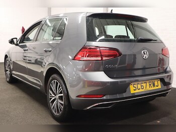 Used Volkswagen Golf 2018 for sale - 76728512: Photo