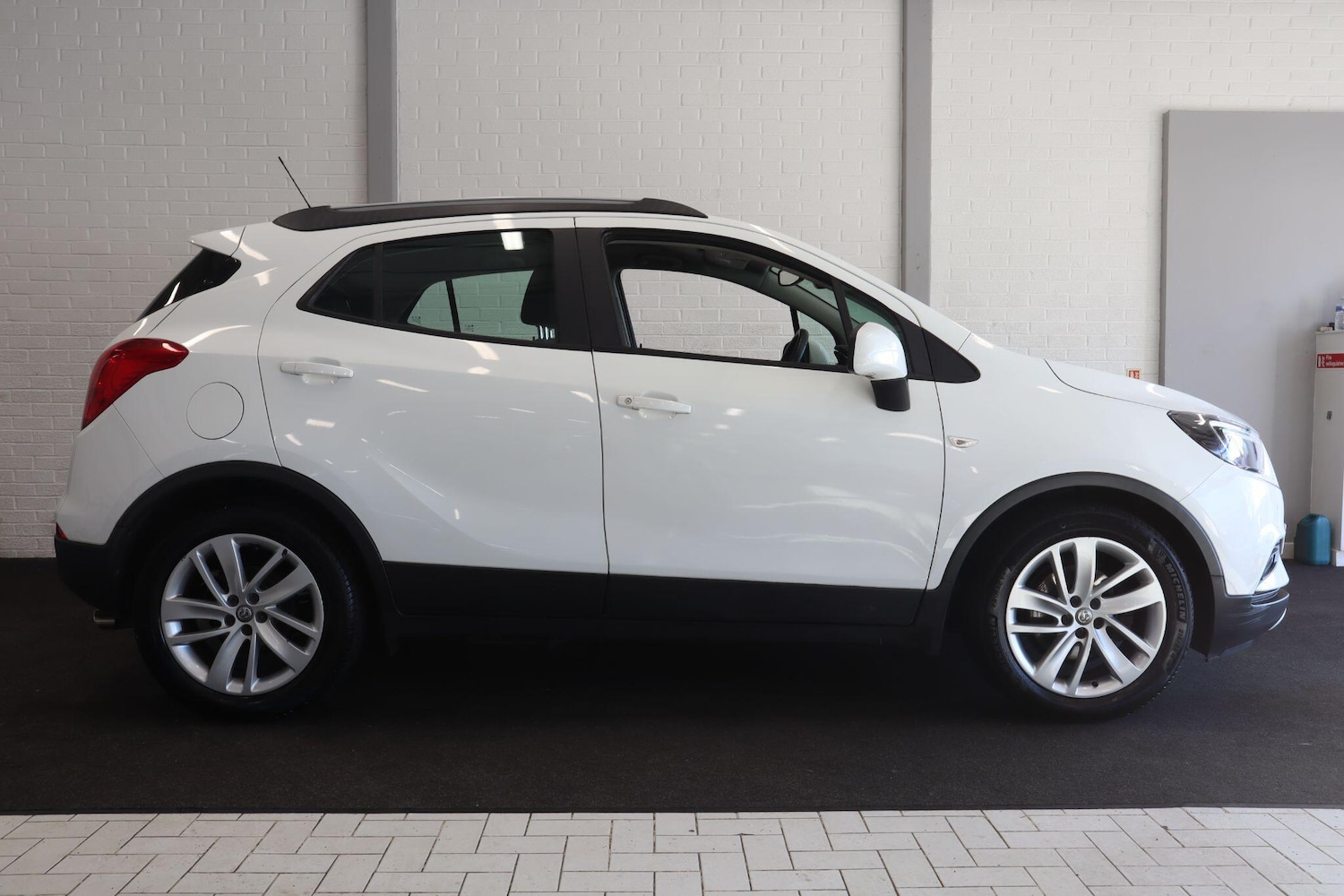 Used Vauxhall Mokka X 2017 for sale - 76388495: Photo 8