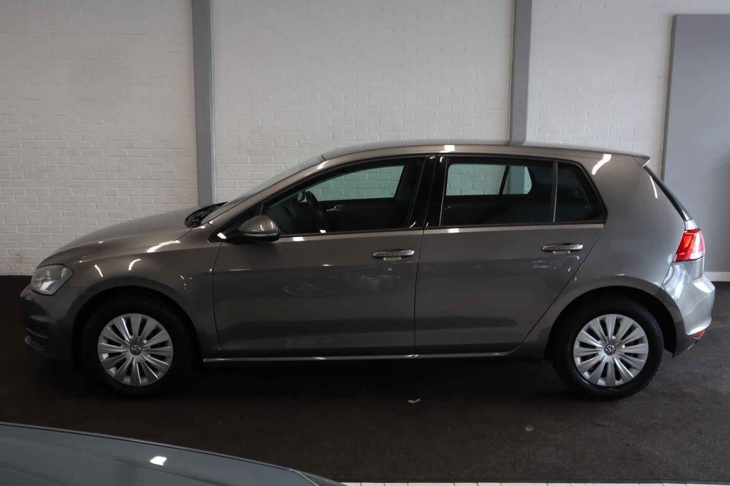 Used Volkswagen Golf 2013 for sale - 78085878: Photo 3