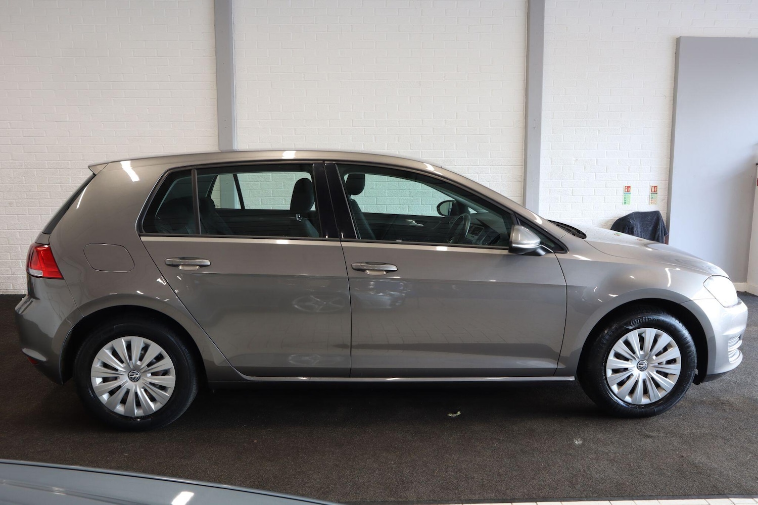 Used Volkswagen Golf 2013 for sale - 78085878: Photo 8