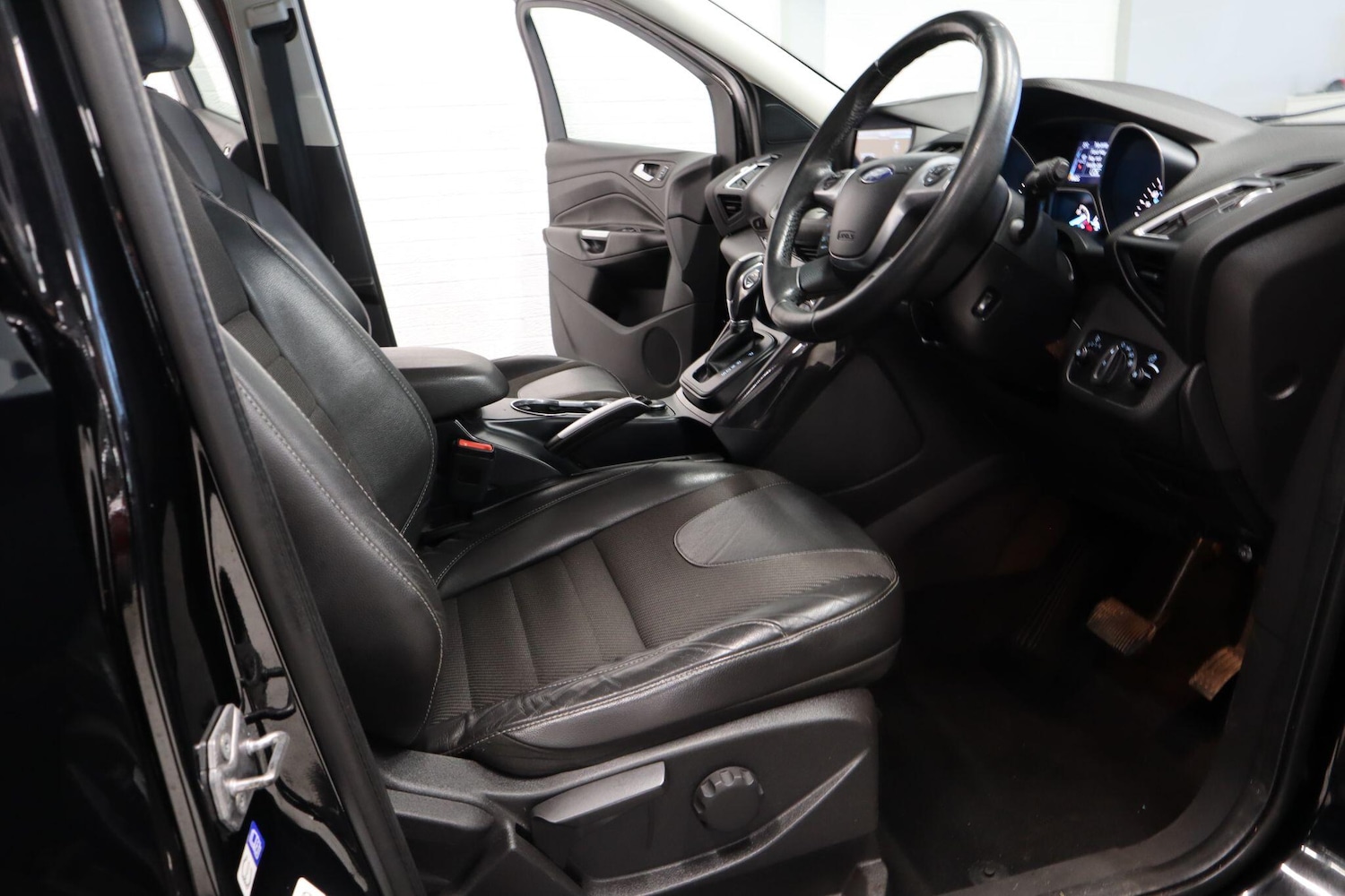 Used Ford Kuga 2016 for sale - 77386763: Photo 11