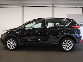 Used Ford Kuga 2016 for sale - 77386763: Photo