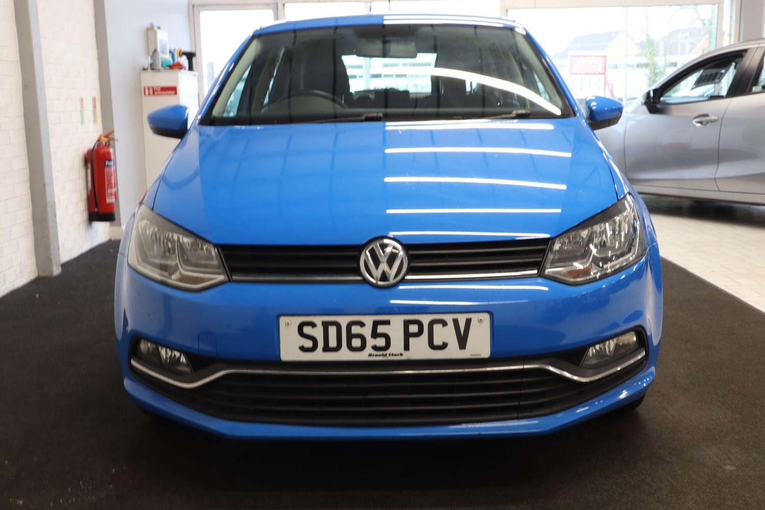 Used Volkswagen Polo for sale - 77753805: Photo 2