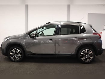 Used Peugeot 2008 2018 for sale - 76511956: Photo