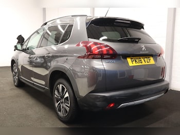 Used Peugeot 2008 2018 for sale - 76511956: Photo