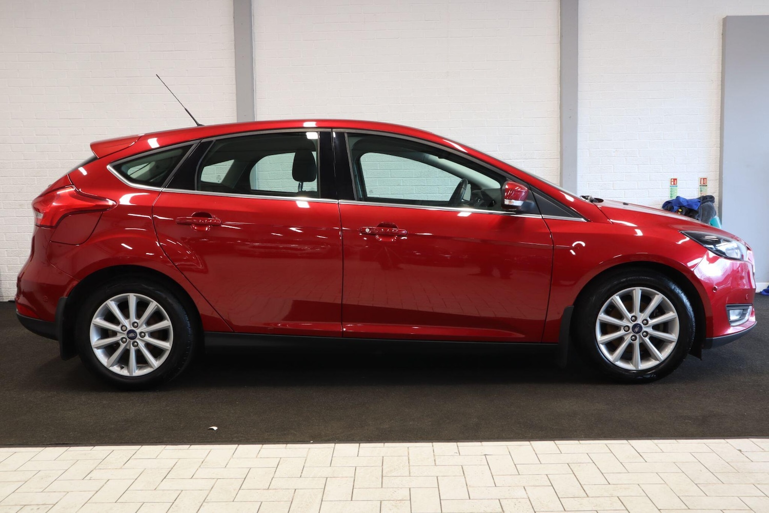 Used Ford Focus for sale - 77723446: Photo 8