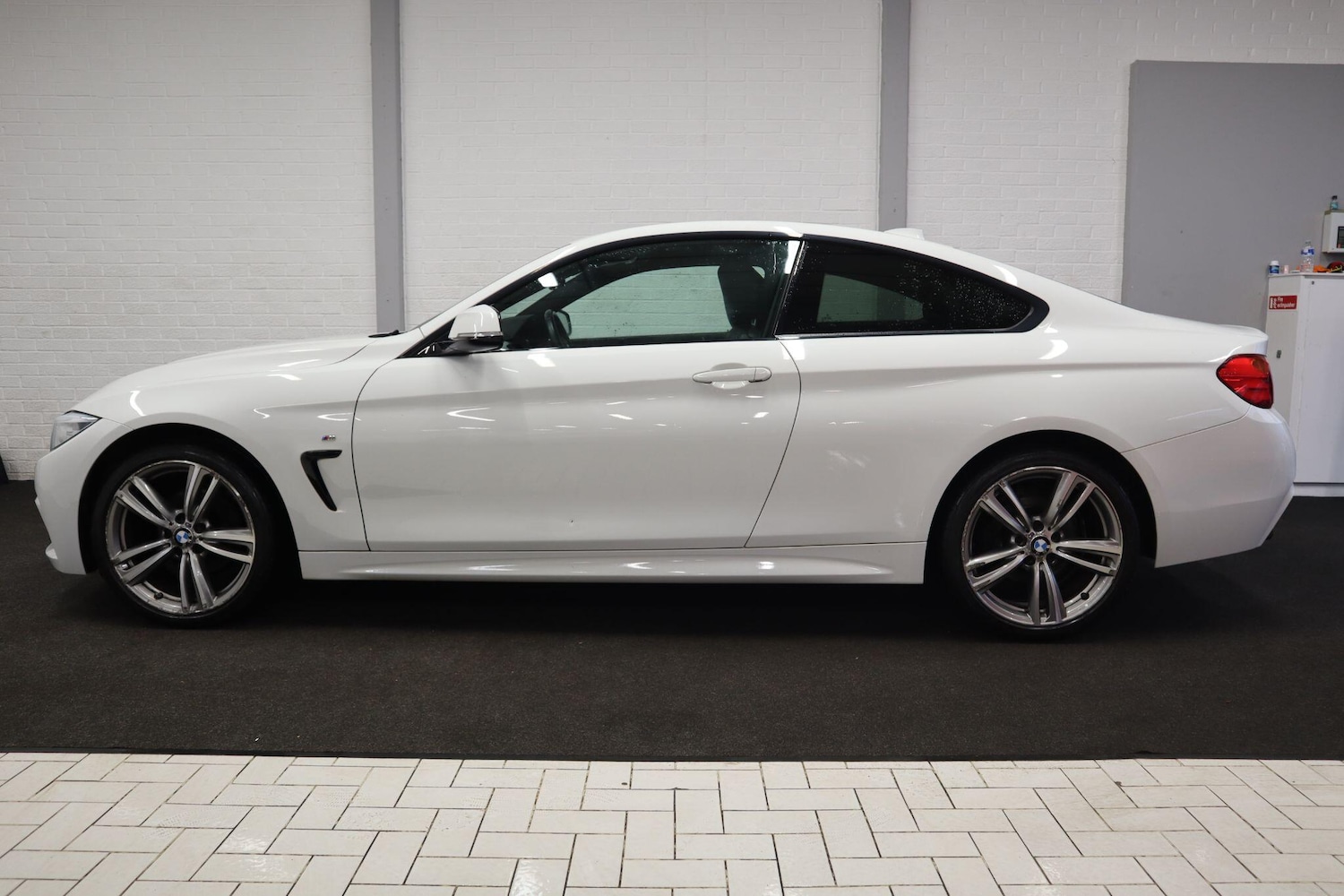 Used BMW 4 Series for sale - 76727945: Photo 3
