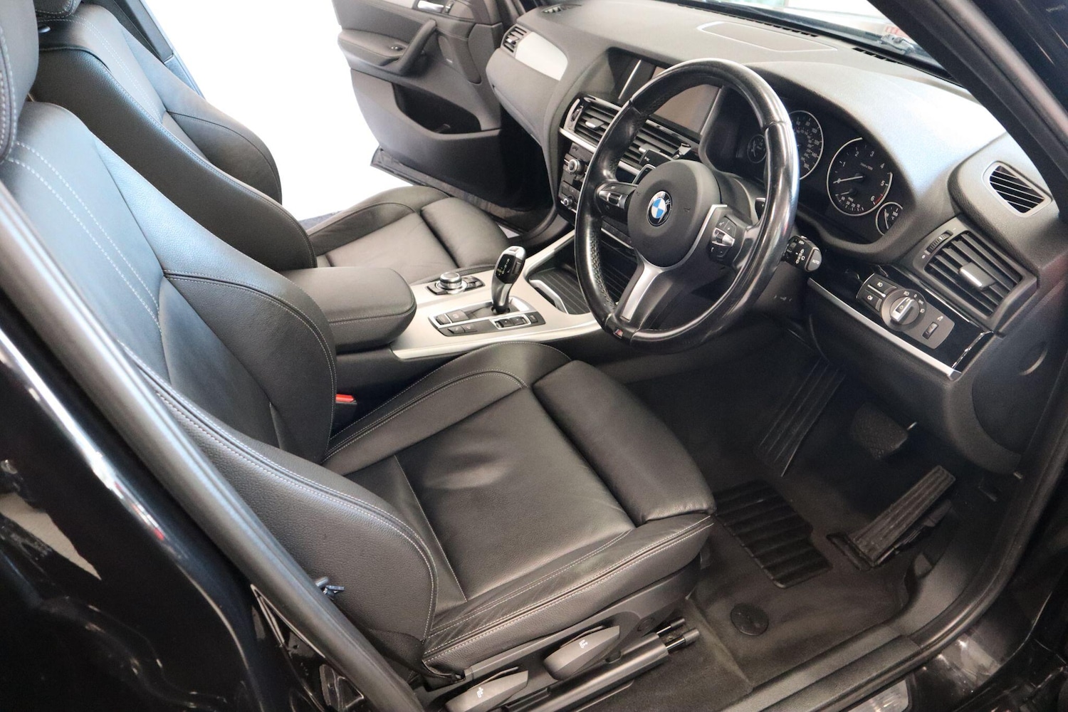 Used BMW X3 2017 for sale - 76996400: Photo 12