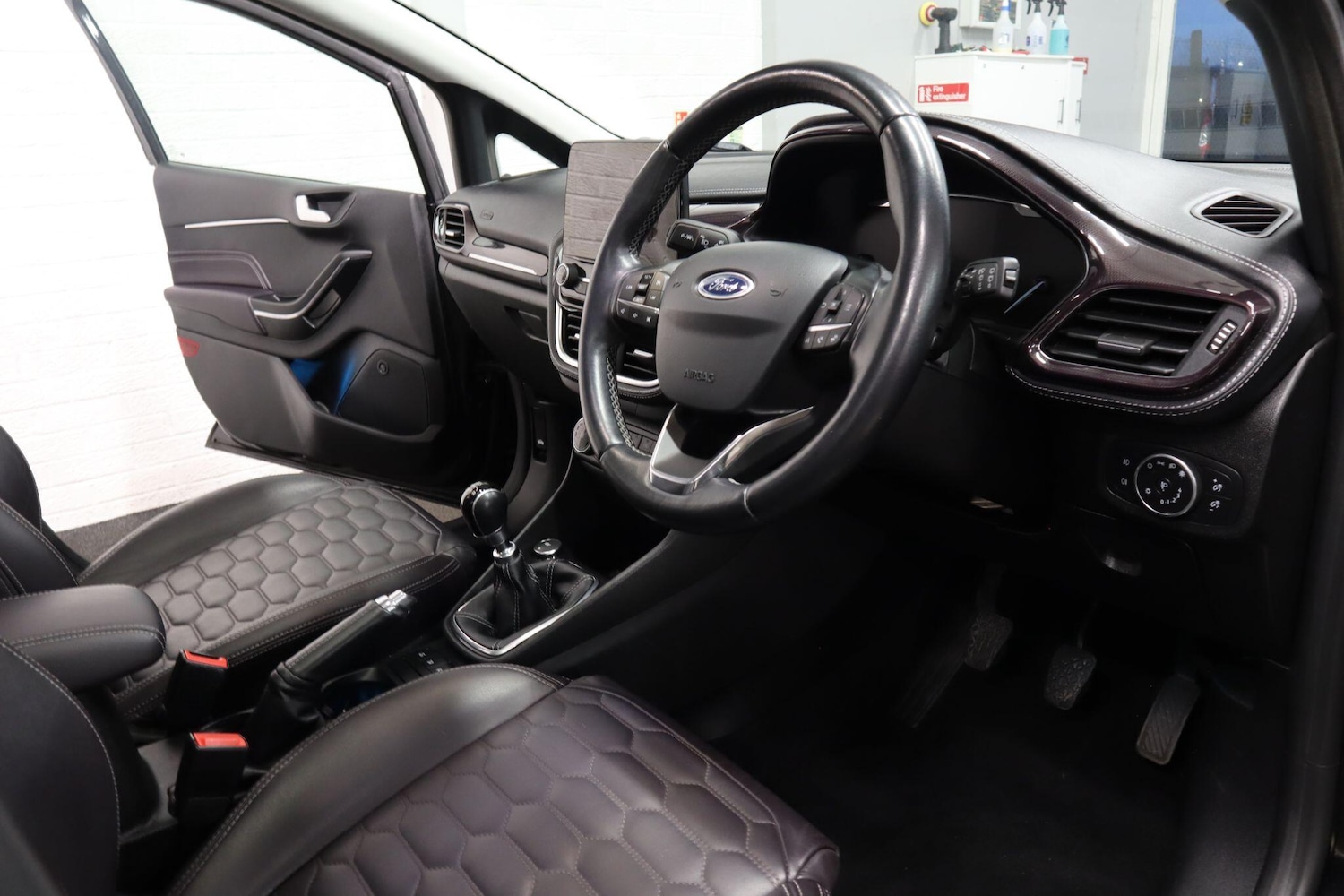 Used Ford Fiesta for sale - 77344025: Photo 11