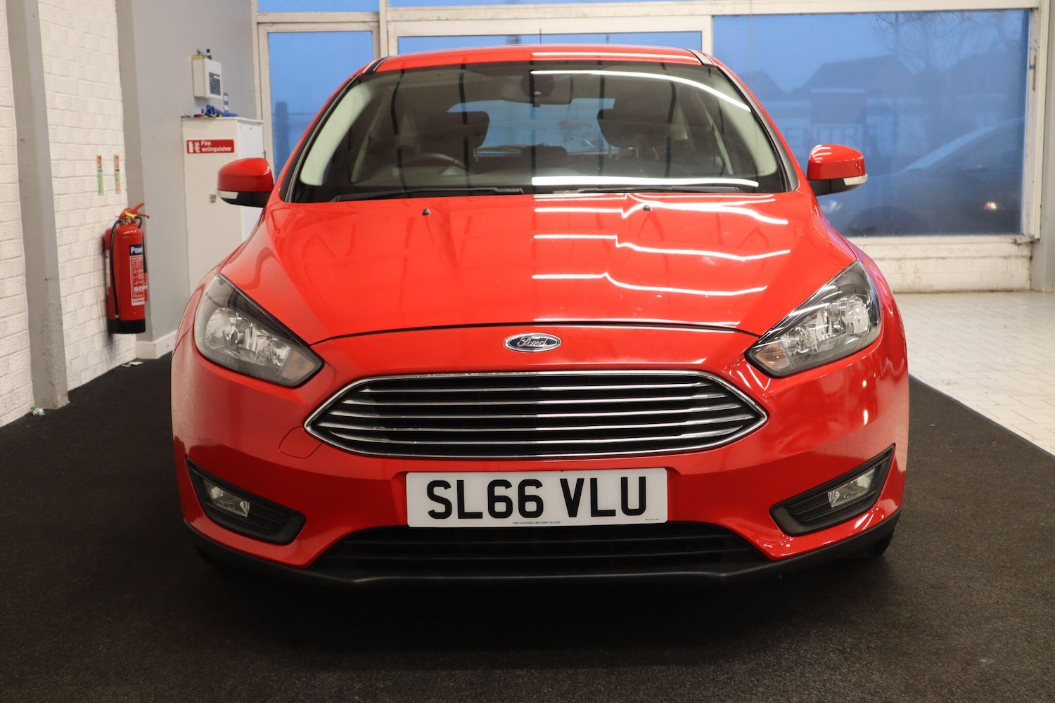 Used Ford Focus 2016 for sale - 76964976: Photo 2