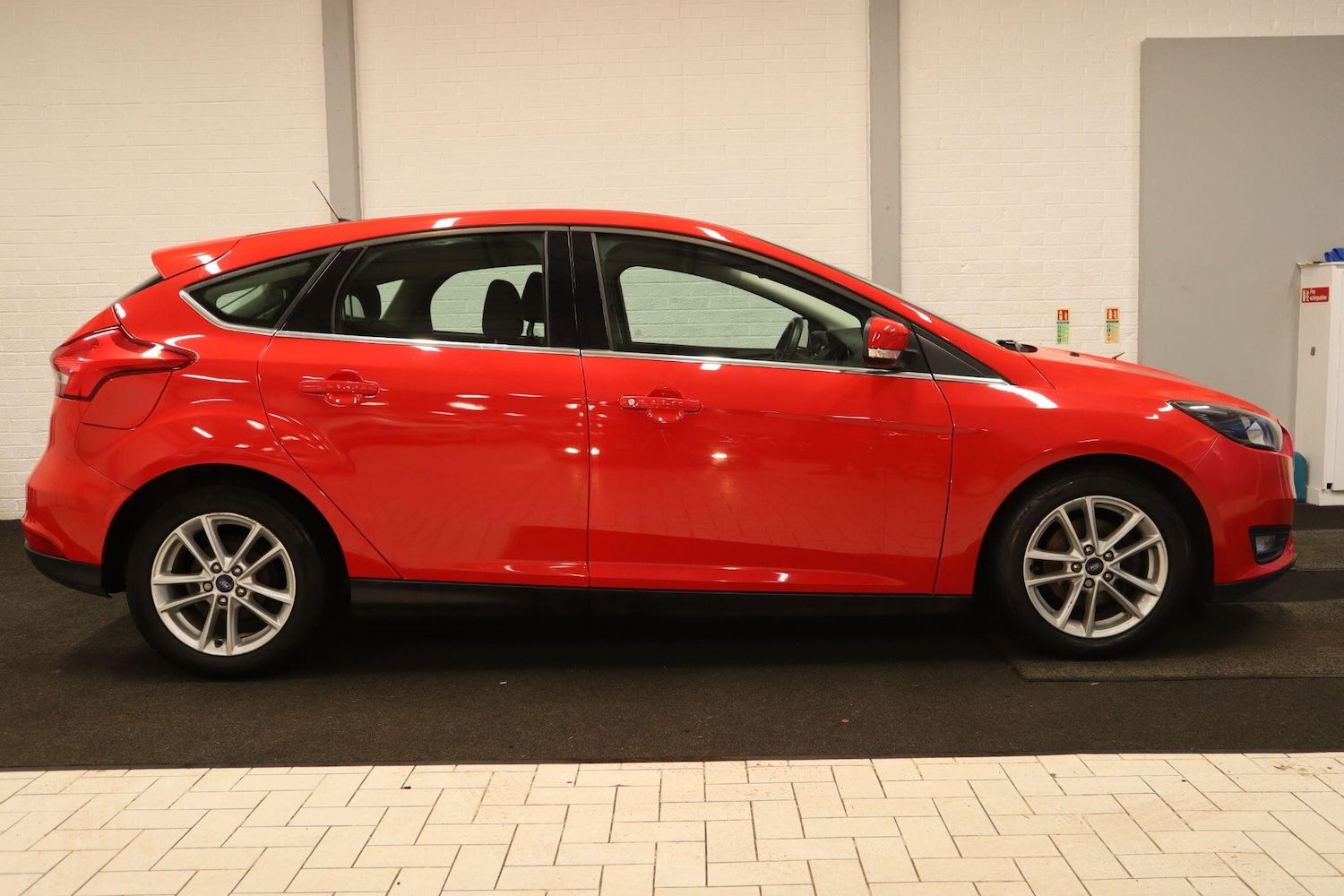 Used Ford Focus 2016 for sale - 76964976: Photo 8