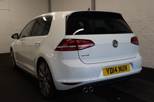 Used Volkswagen Golf 2014 for sale - 76200151: Photo 4