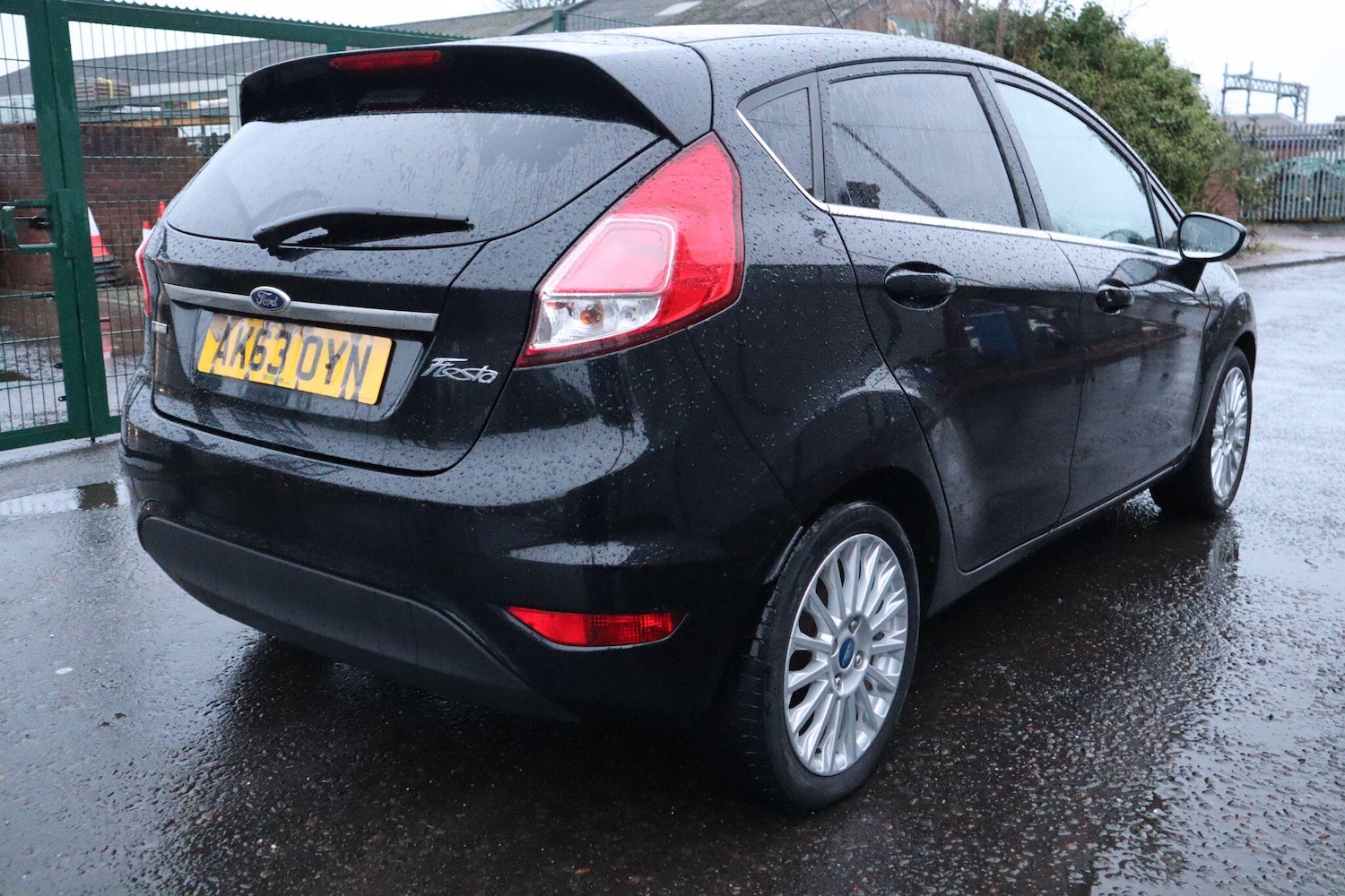 Used Ford Fiesta 2014 for sale - 76572635: Photo 6