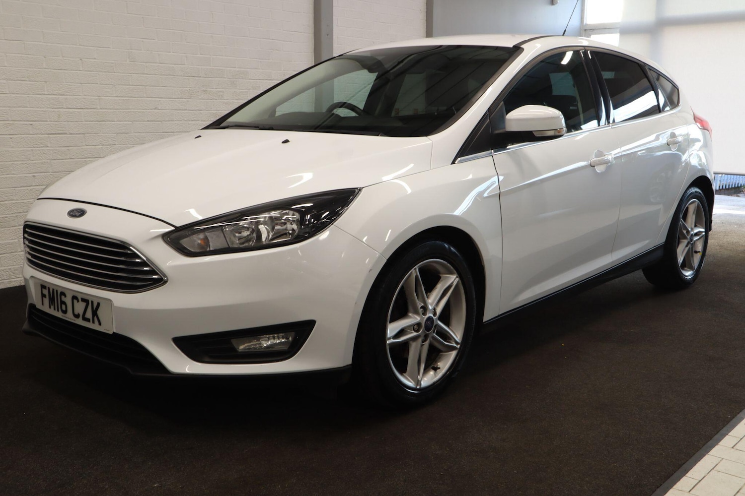 Used Ford Focus 2016 for sale - 76388959: Photo 1