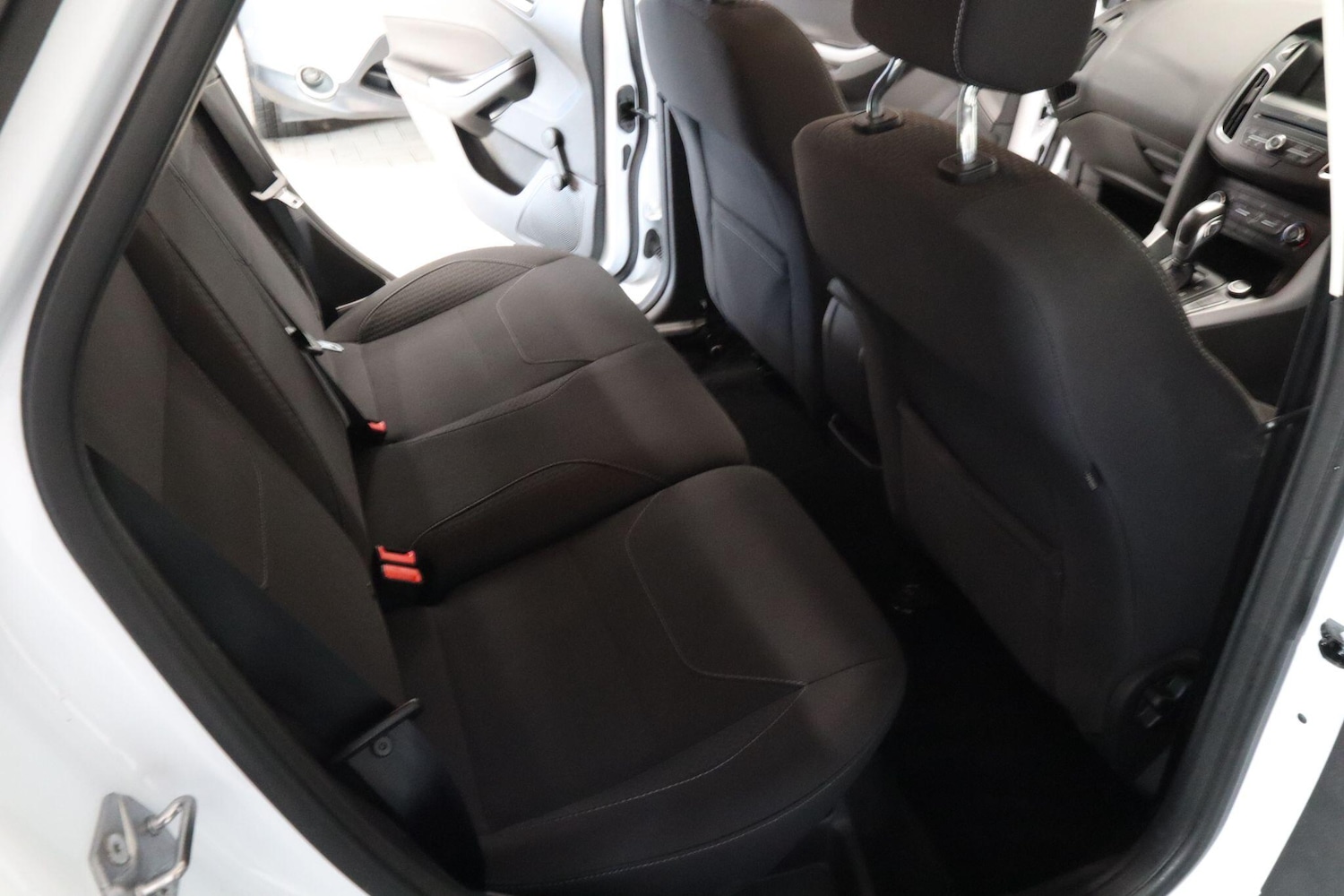 Used Ford Focus 2016 for sale - 76388959: Photo 13