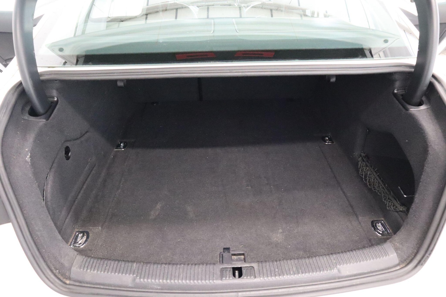 Used Audi A6 Saloon for sale - 77970210: Photo 17