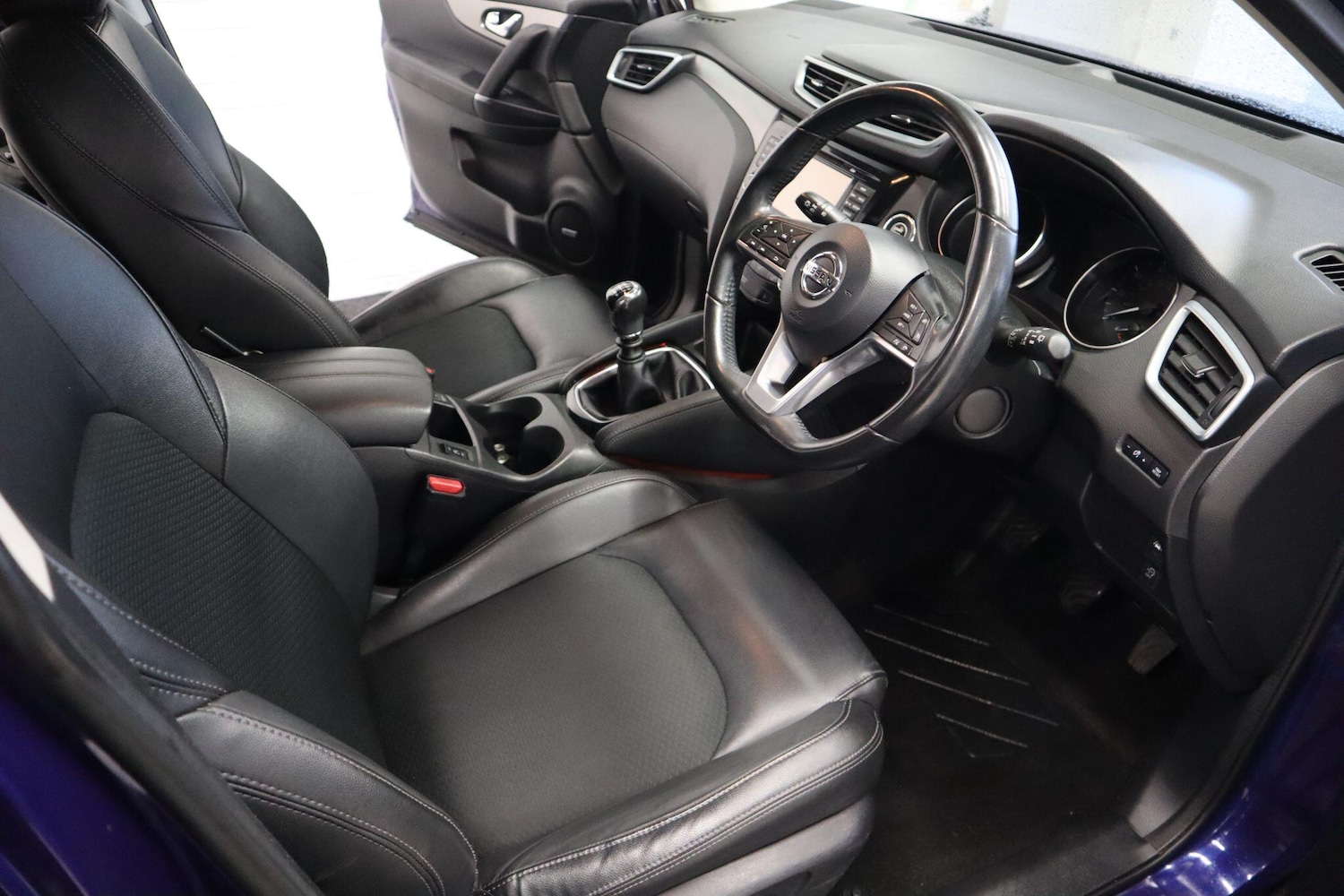 Used Nissan Qashqai 2018 for sale - 76824818: Photo 11