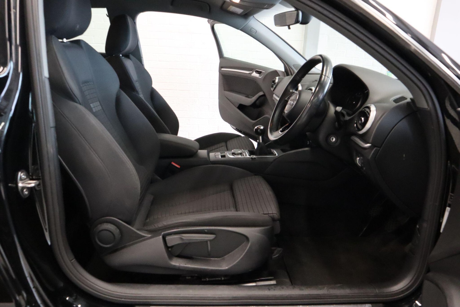 Used Audi A3 2016 for sale - 78034384: Photo 12