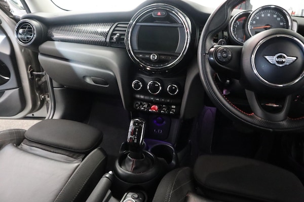 Used MINI Hatch 2018 for sale - 76239298: Photo 11