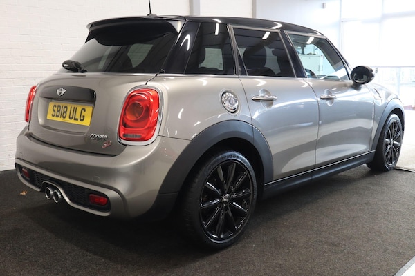Used MINI Hatch 2018 for sale - 76239298: Photo 9