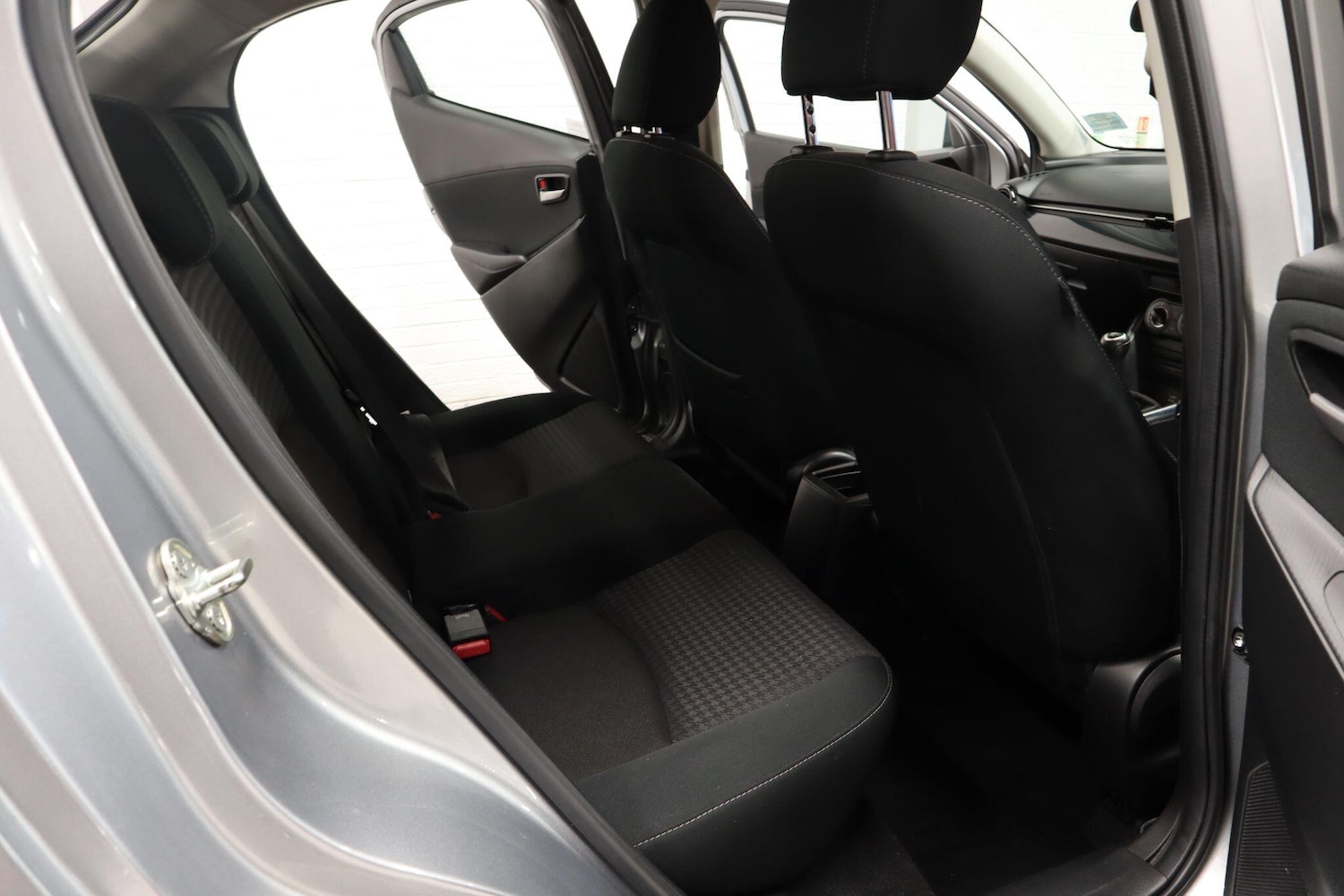 Used Mazda Mazda2 2017 for sale - 77387765: Photo 14