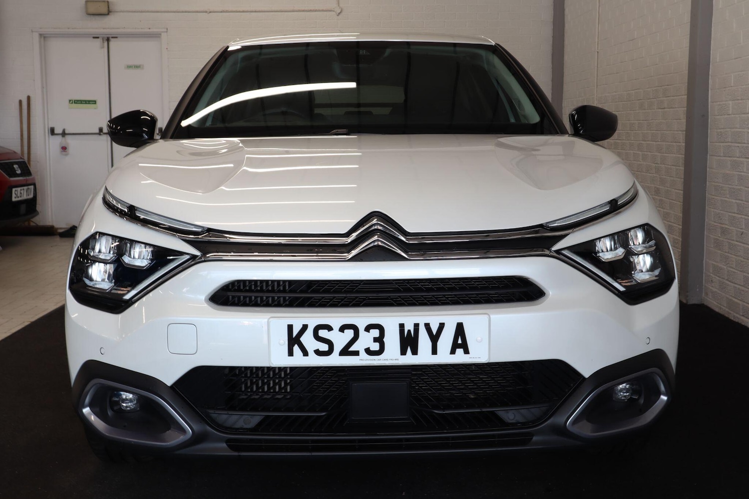Used Citroen C4 2023 for sale - 76397985: Photo 6