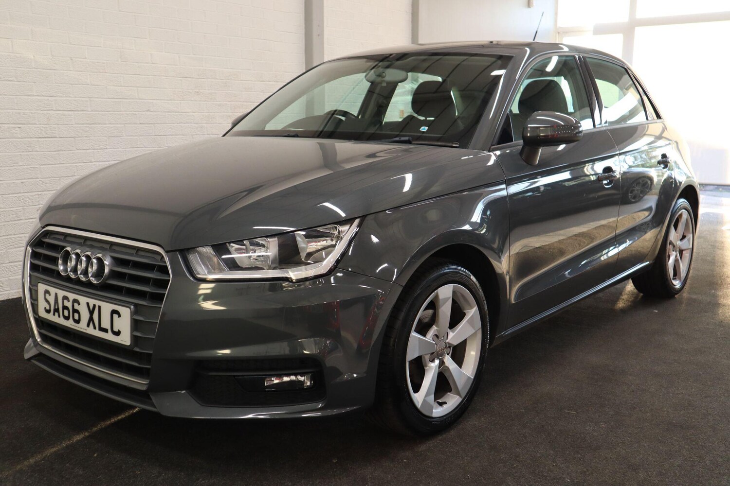 Used Audi A1 2017 for sale - 76370825: Photo 1
