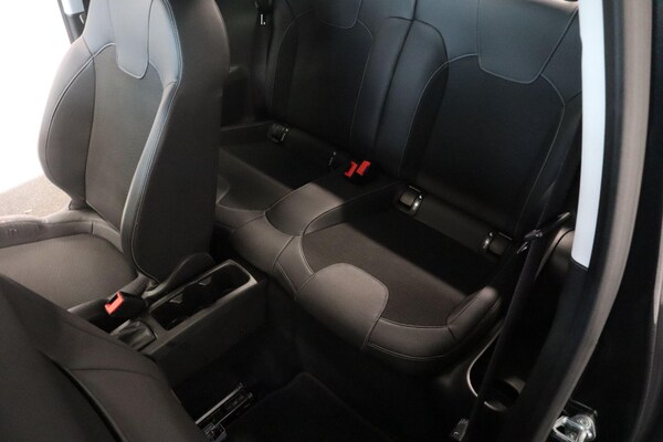 Used Vauxhall ADAM 2016 for sale - 76201049: Photo 18