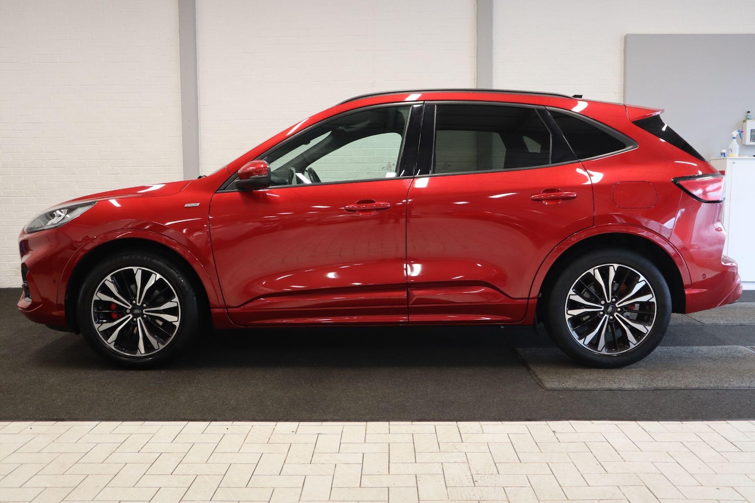 Used Ford Kuga 2020 for sale - 76866112: Photo 3