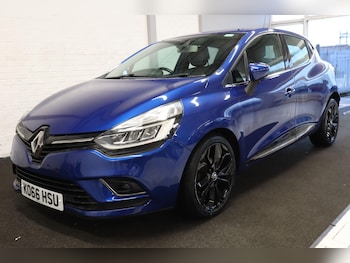 Used Renault Clio 2017 for sale - 77645932: Photo