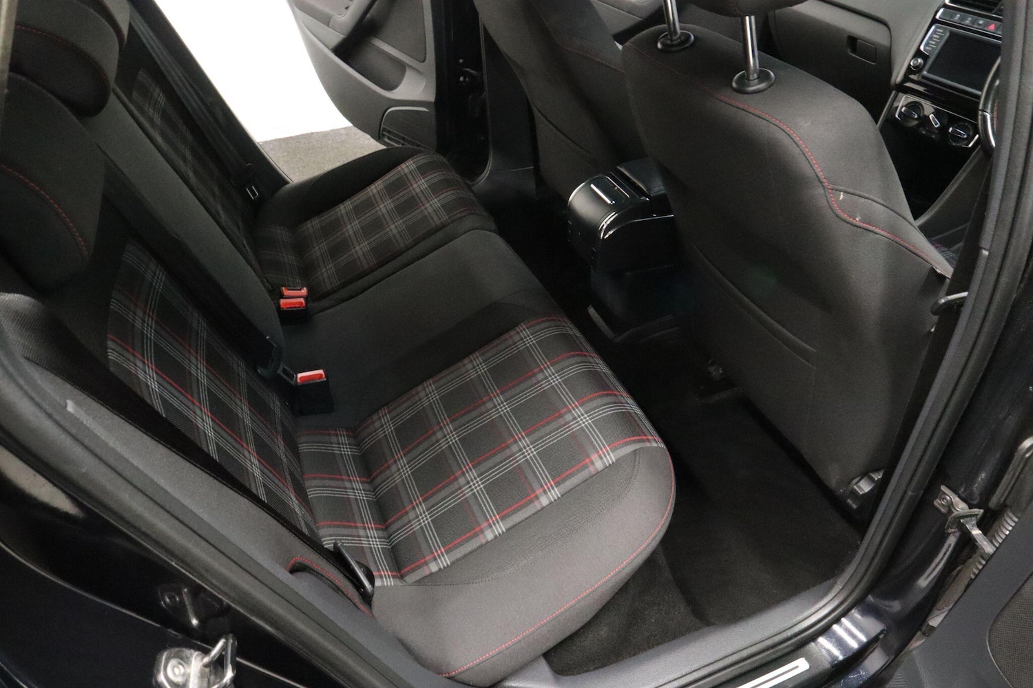 Used Volkswagen Polo 2017 for sale - 77039704: Photo 15