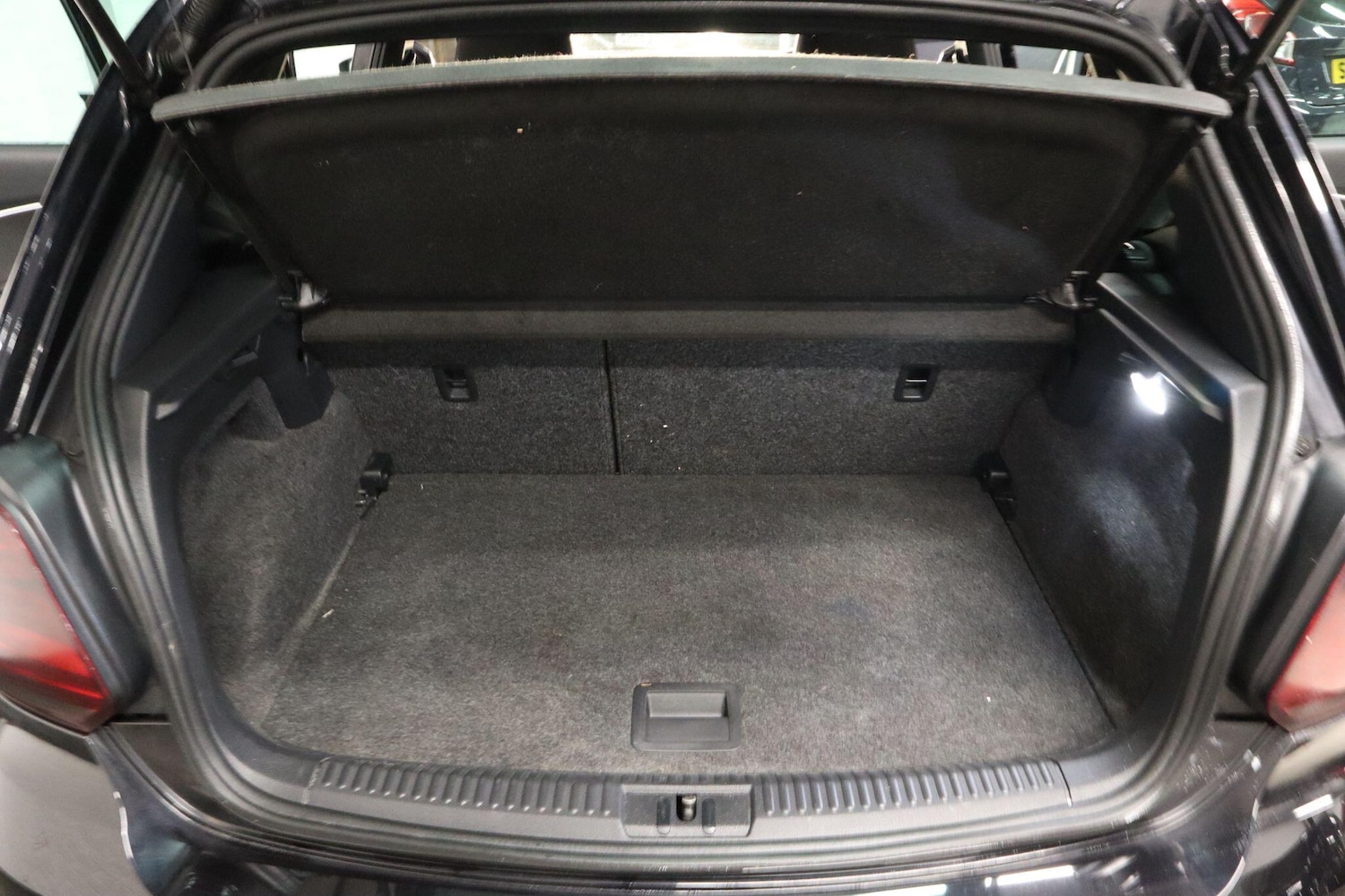 Used Volkswagen Polo 2017 for sale - 77039704: Photo 16