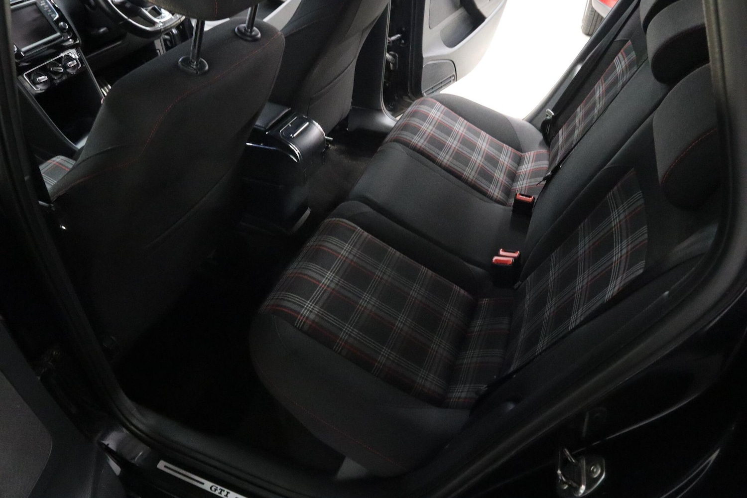 Used Volkswagen Polo 2017 for sale - 77039704: Photo 17