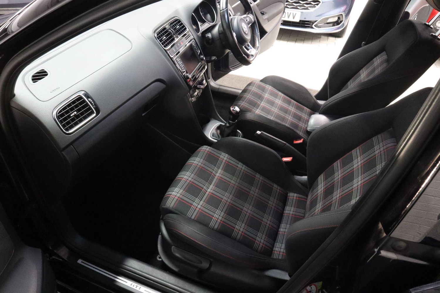 Used Volkswagen Polo 2017 for sale - 77039704: Photo 18